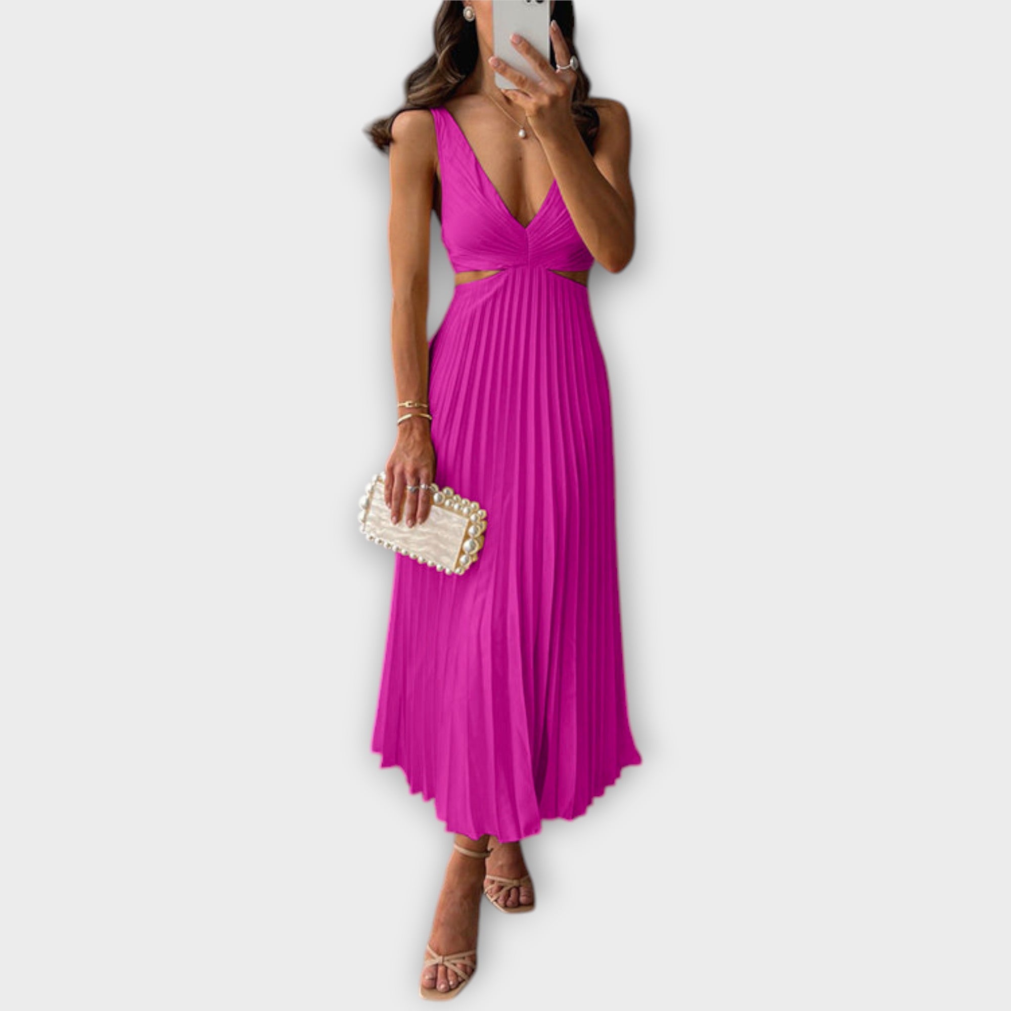 Aurine – Faltenkleid mit raffinierter Taille