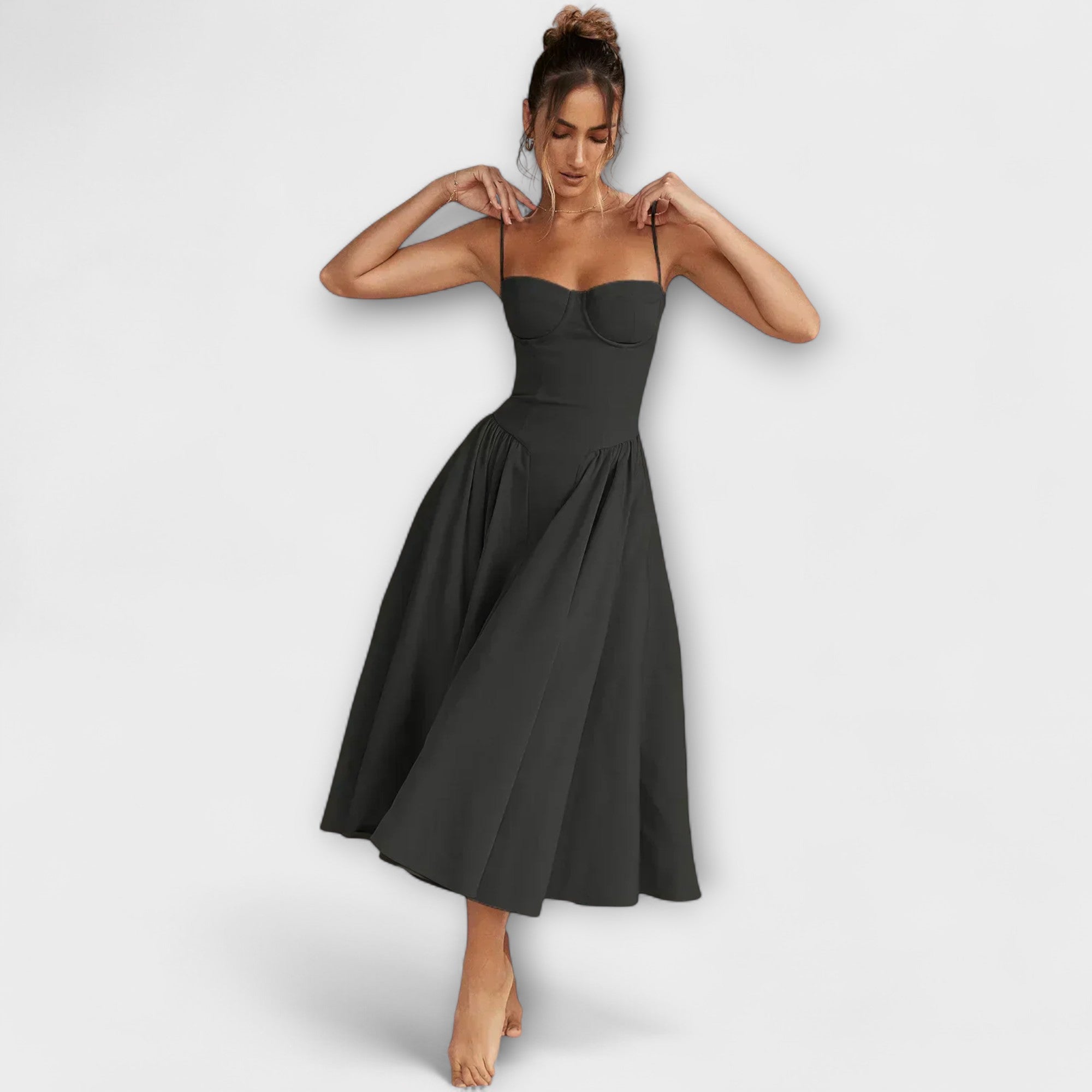 Ameline – Feminines Midikleid mit Taillenfokus