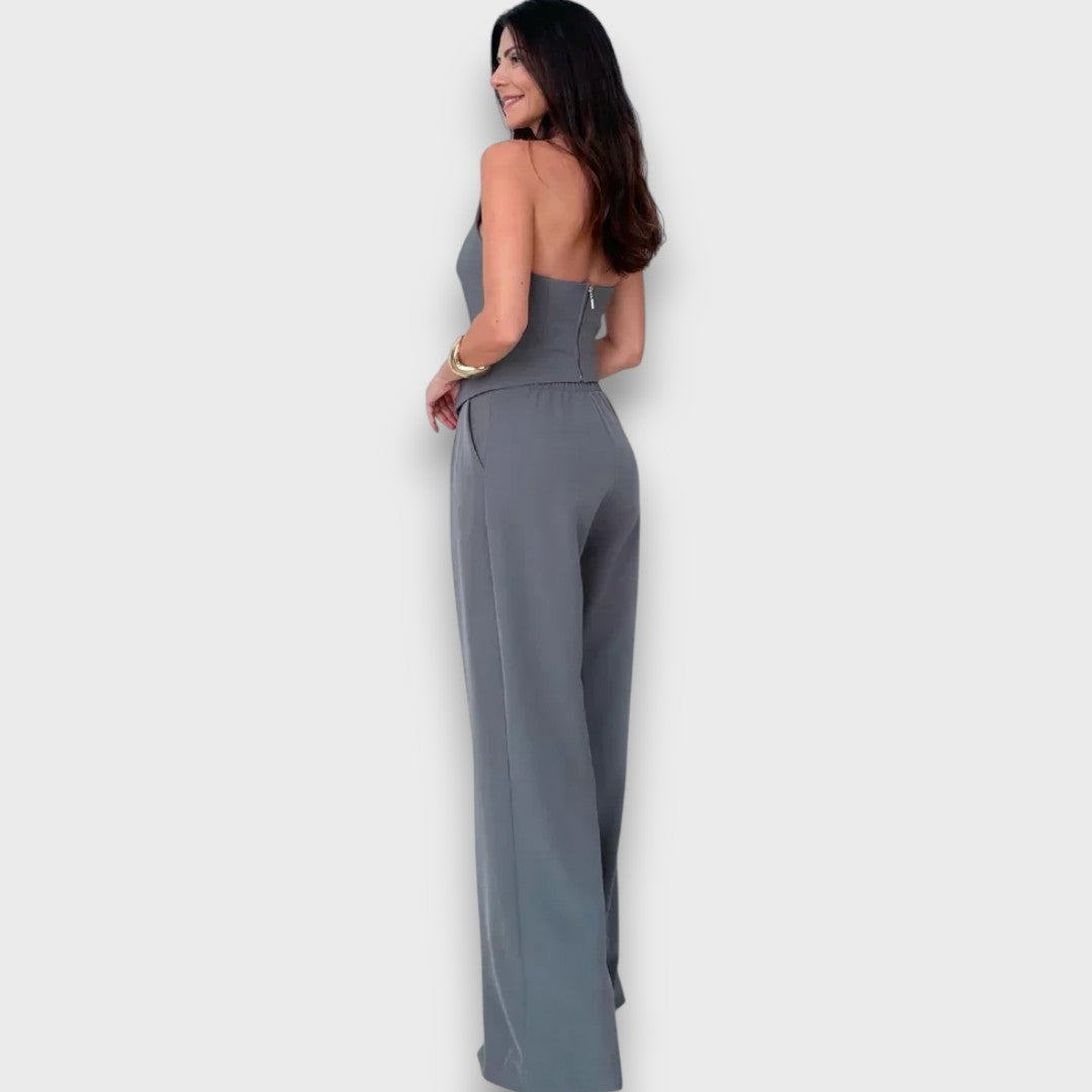 Kuma – Asymmetrischer Jumpsuit in stiller Balance - Emma Fioretti