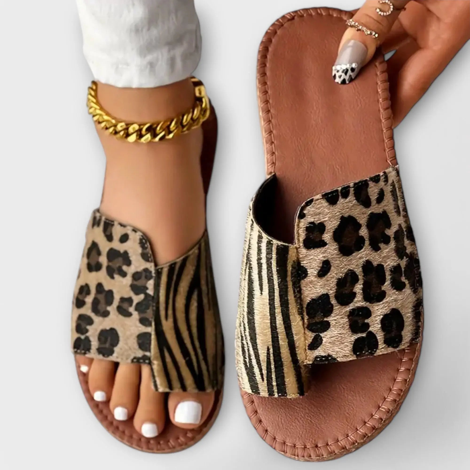 Meline – Sandalen mit Animal-Print - Emma Fioretti