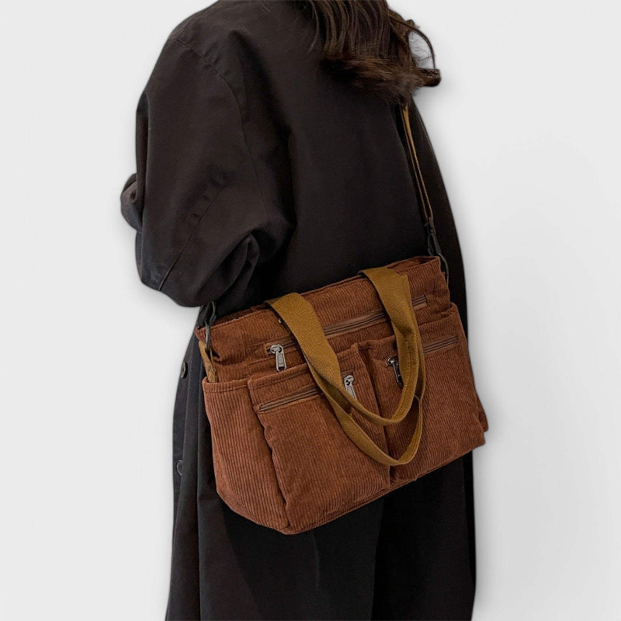 Emma Fioretti – Klassische Tote aus Cord Emma Fioretti
