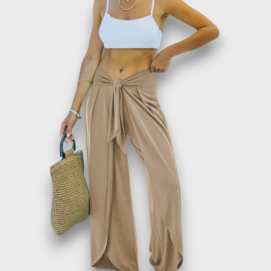 Narella – Sommerhose mit Wickeleffekt und Bindegürtel