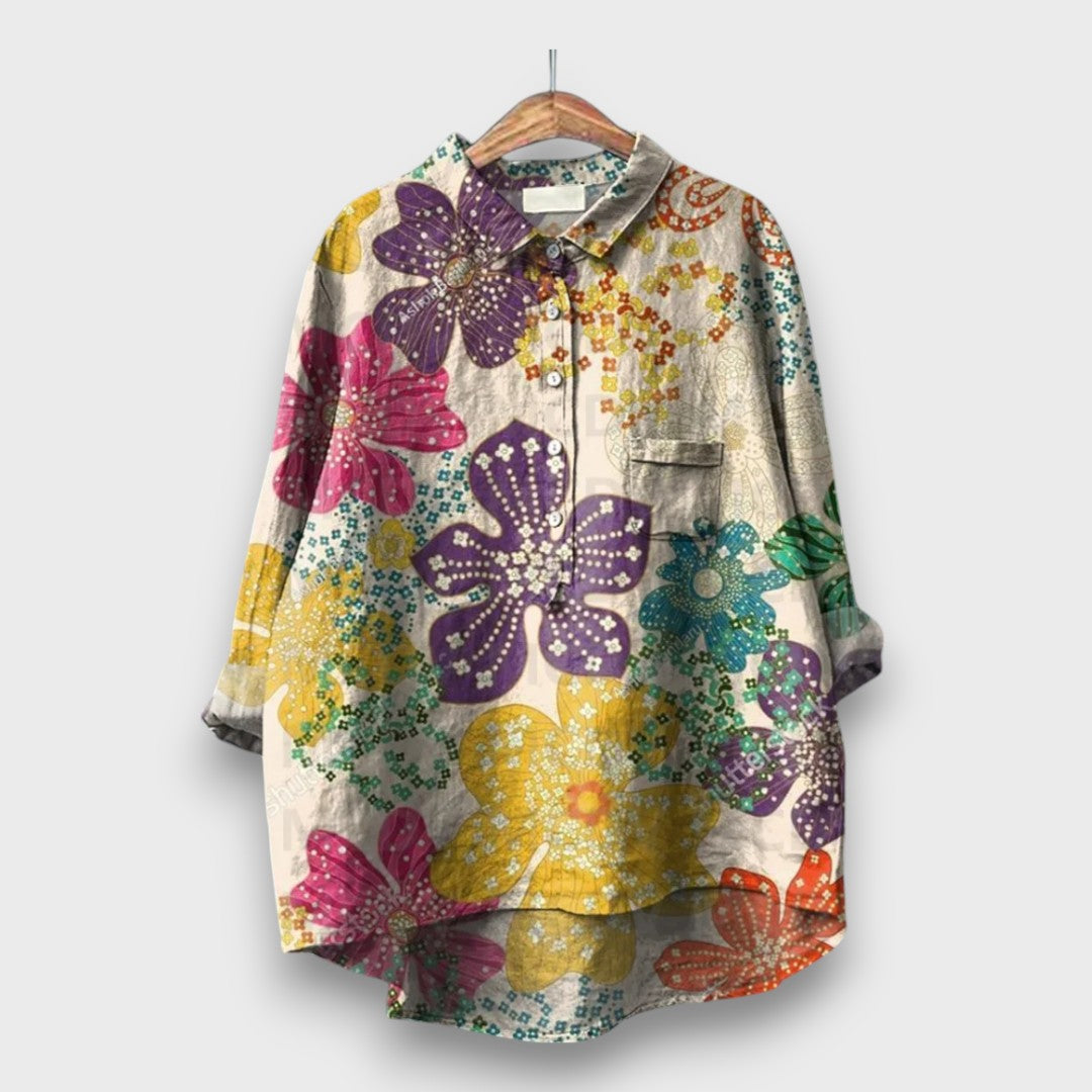 Elyra – Aquarell-Bluse in floraler Leichtigkeit