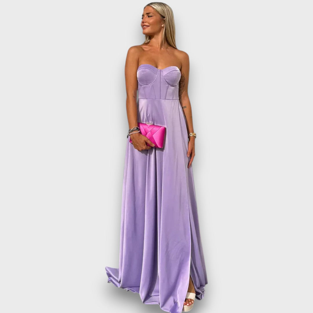 Victoria – Langes Kleid mit Rückenschnürung und Schlitz - Emma Fioretti