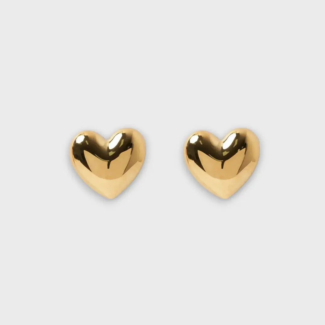 Harpy – Herzförmige Ohrstecker in Gold oder Silber - Emma Fioretti