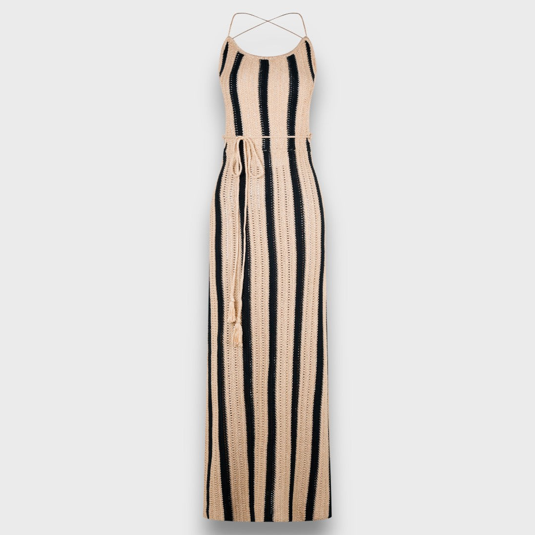 Serepha – Gehäkeltes Maxikleid mit Taillenband Emma Fioretti