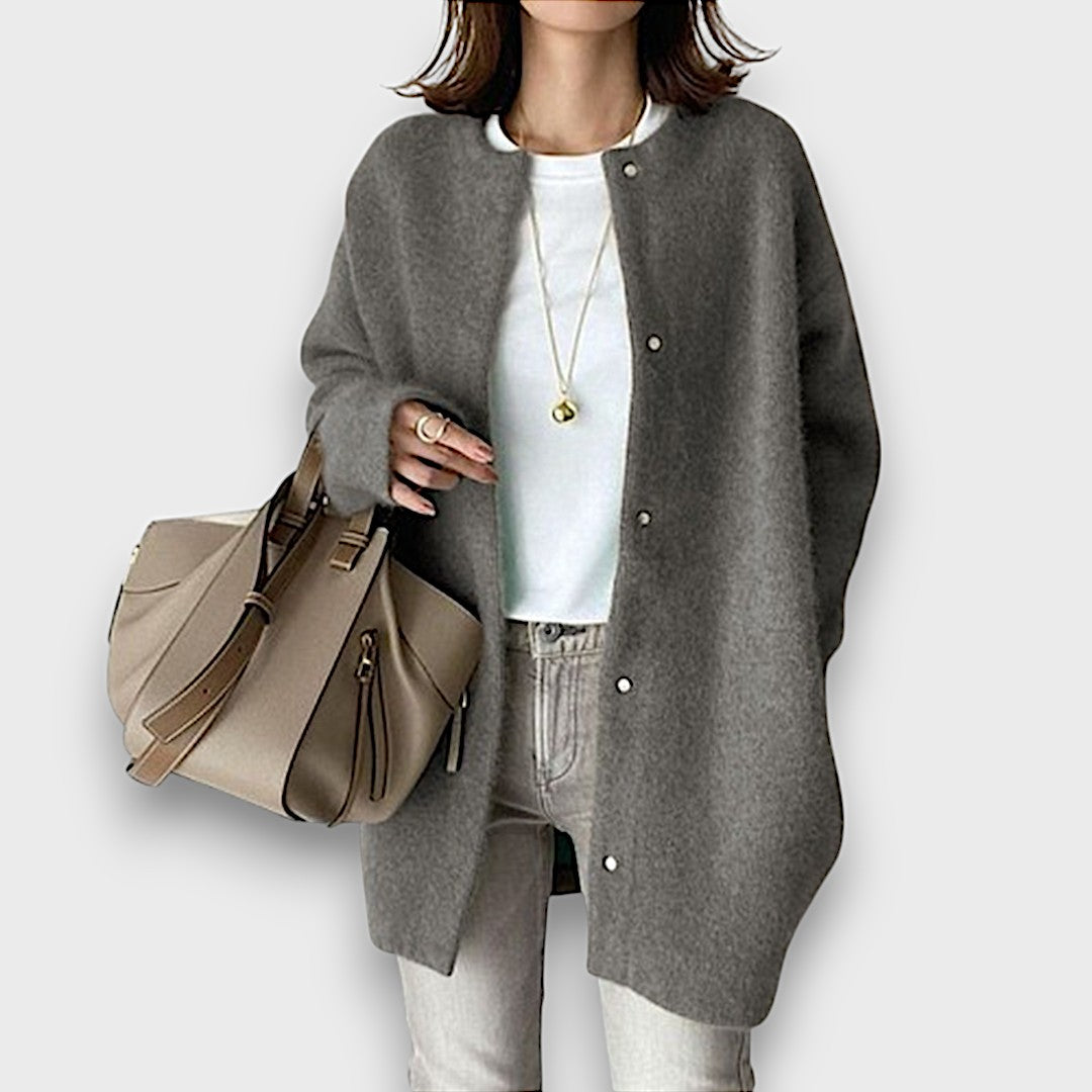 Teresa – Weicher Wollcardigan mit eleganter Linie Emma Fioretti