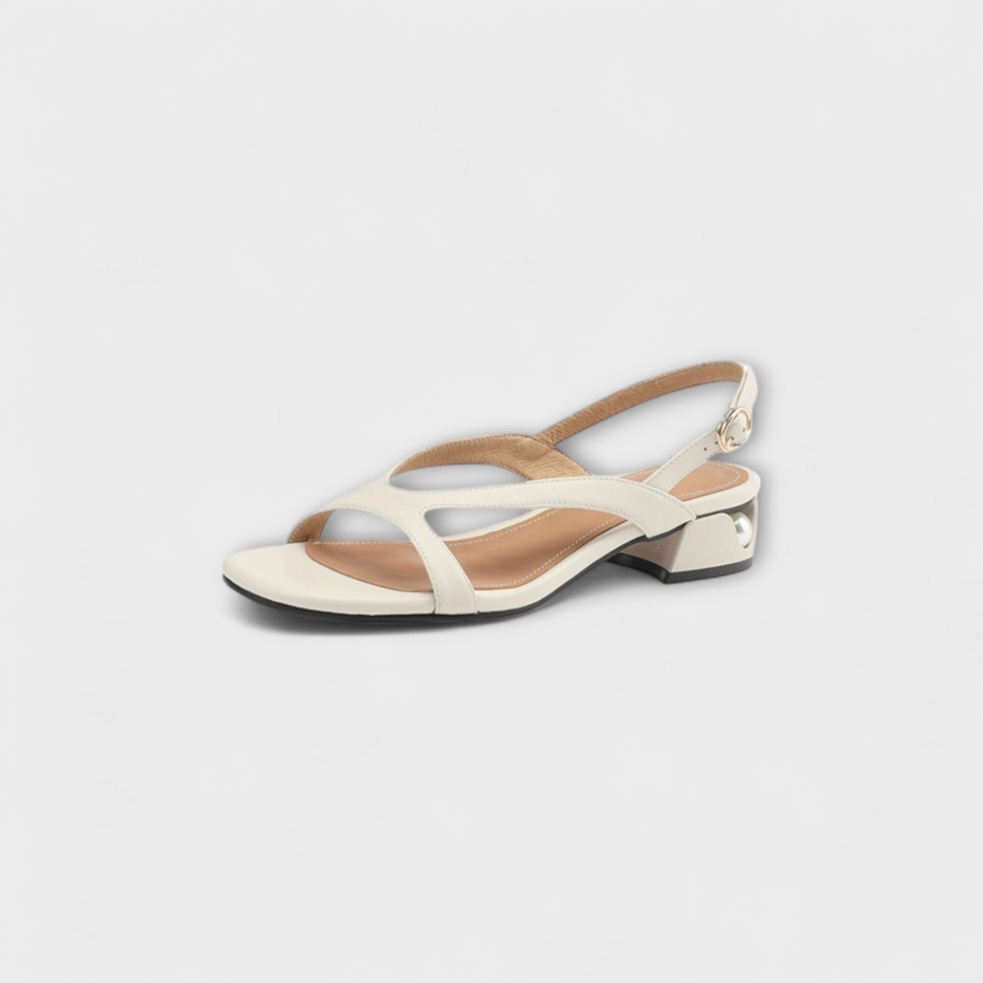 Almira – Flache Riemchensandalen mit feinem Finish