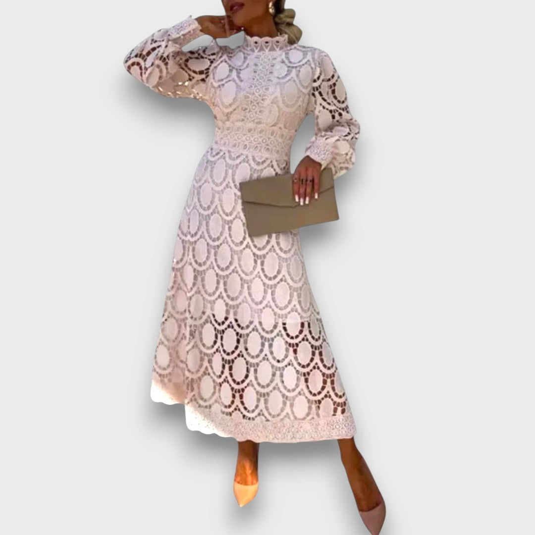 Charlotte – Romantisches Midikleid mit betonter Taille Emma Fioretti