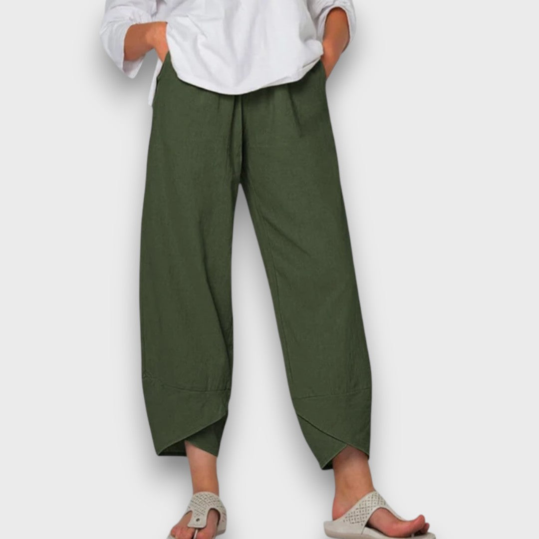 Neve – Leichte Sommerhose mit modernem Beinabschluss