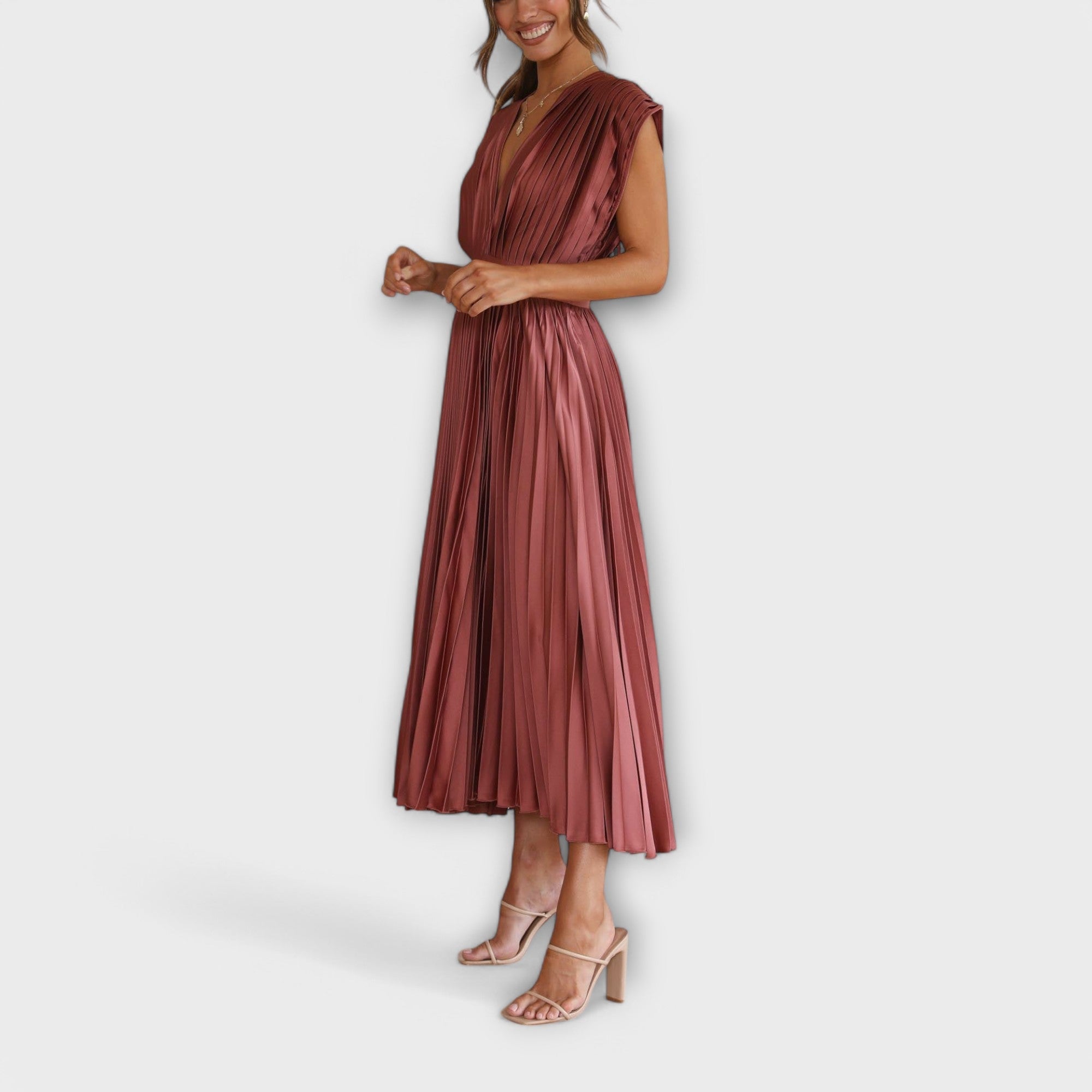 Celestine – Plissiertes Midikleid mit V-Ausschnitt