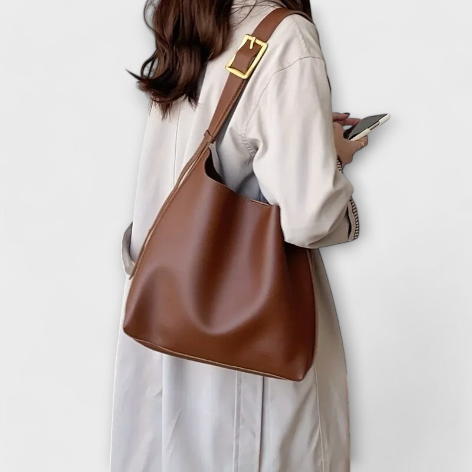 Lora. – Elegante Lederschultertasche Emma Fioretti