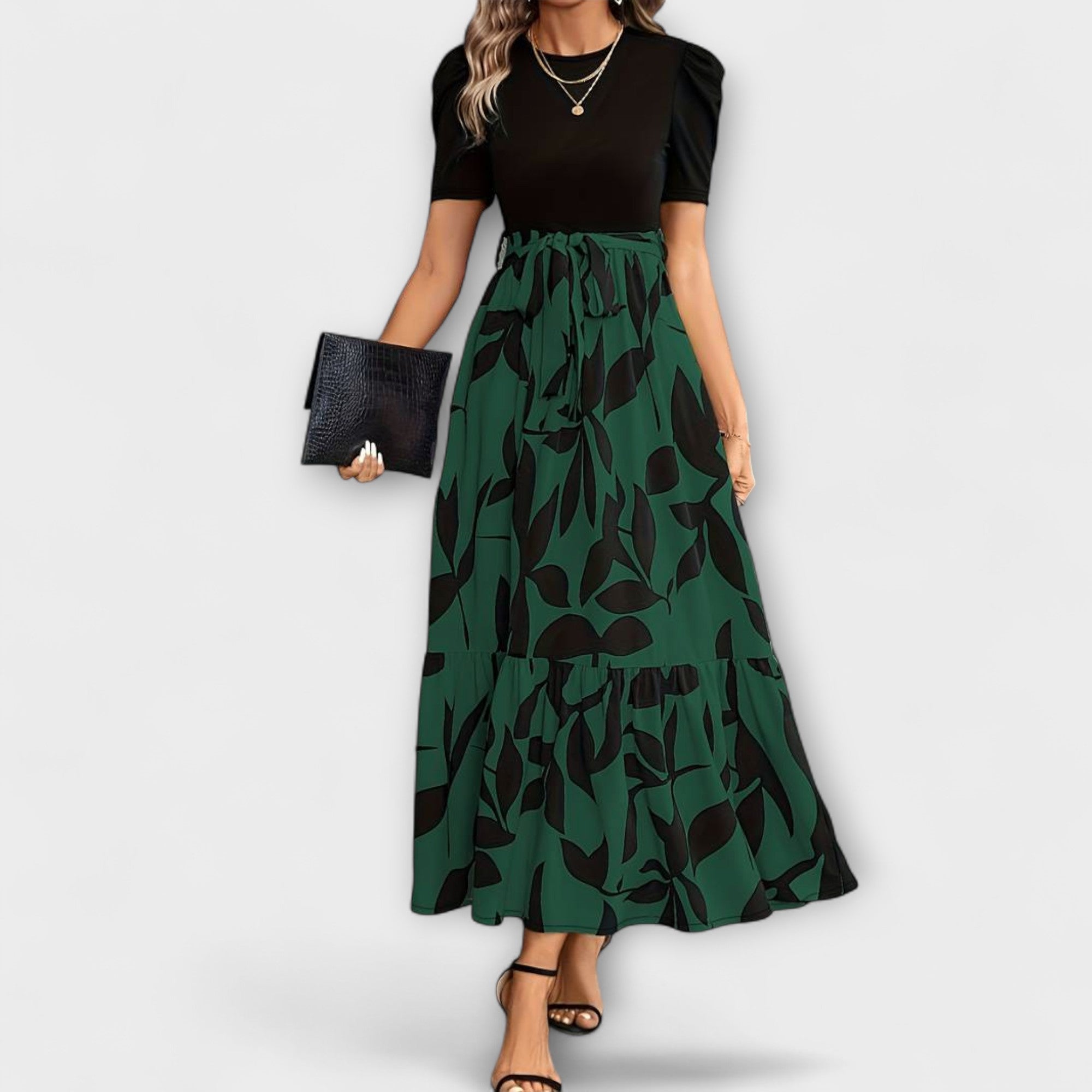 Jarelle – Kleid mit Bindetaille und Blattprint