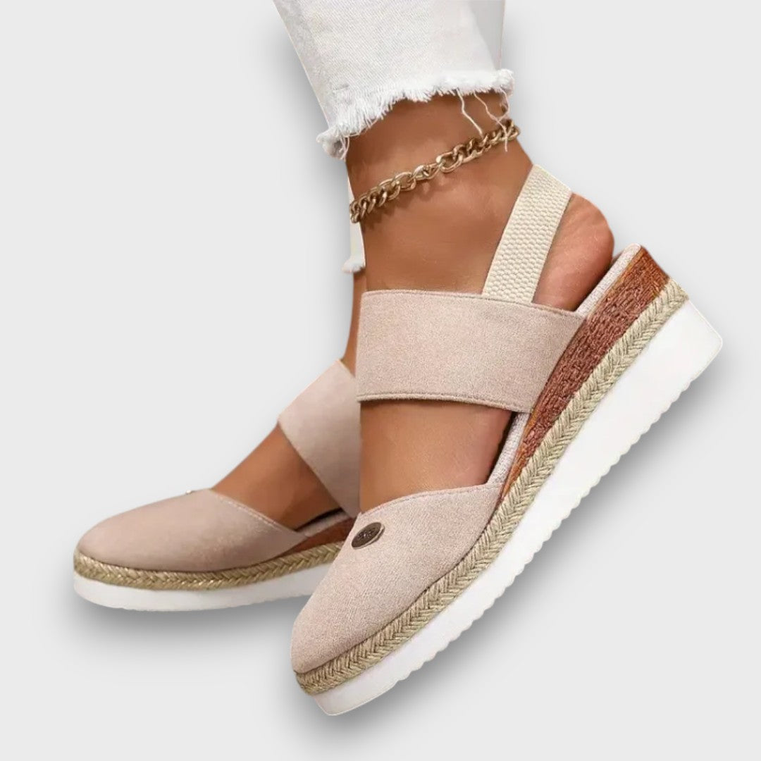 Noreva – Plateau-Sandale mit Komfortdesign