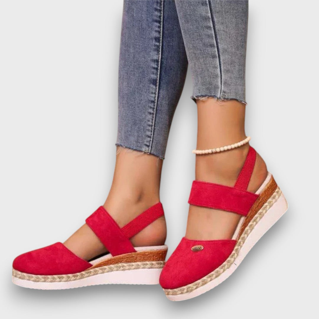 Noreva – Plateau-Sandale mit Komfortdesign