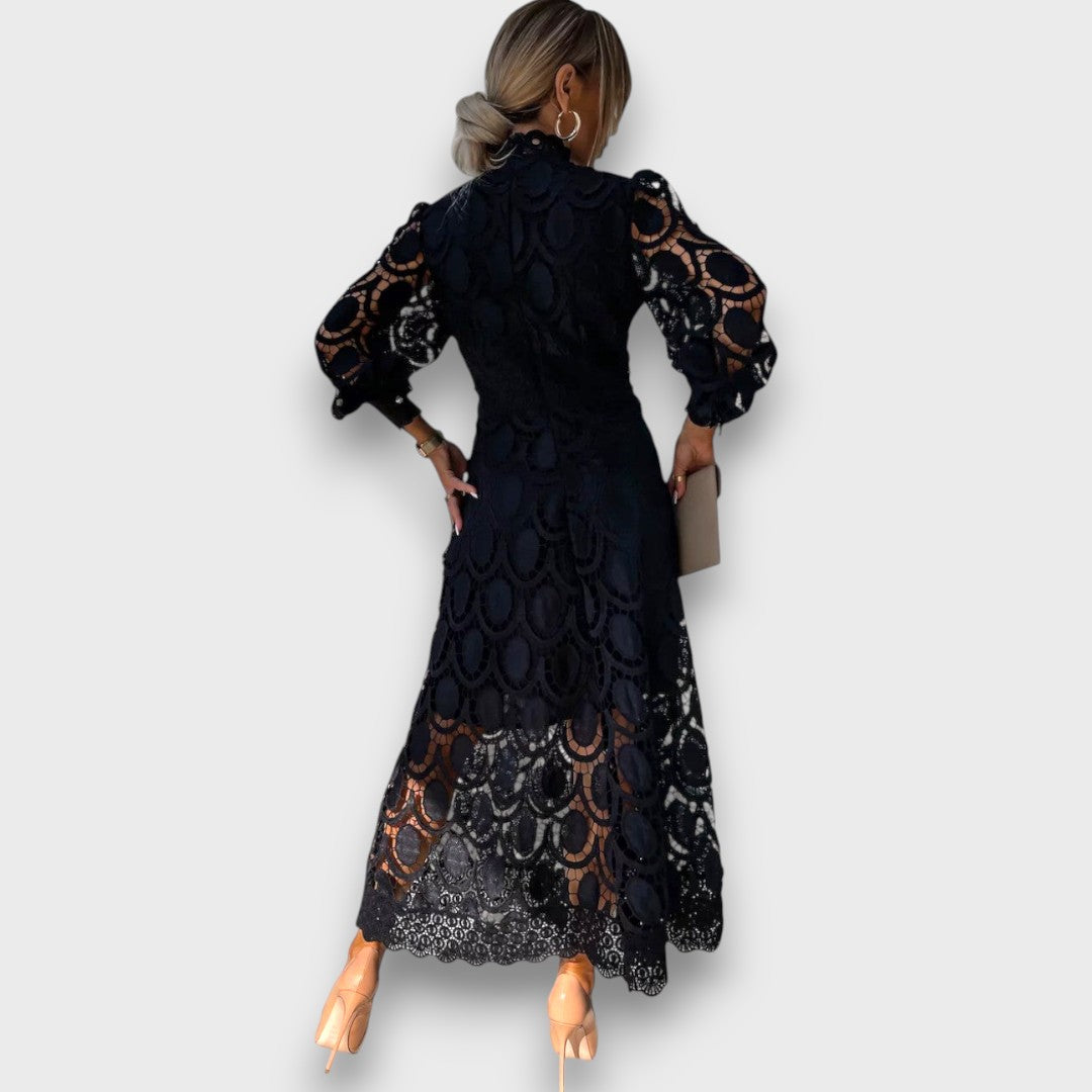 Charlotte – Romantisches Midikleid mit betonter Taille Emma Fioretti