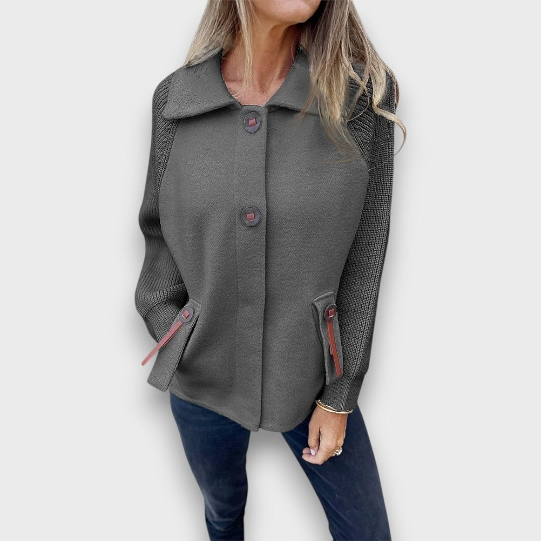 Lunaris – Jacke mit Kontrastärmeln