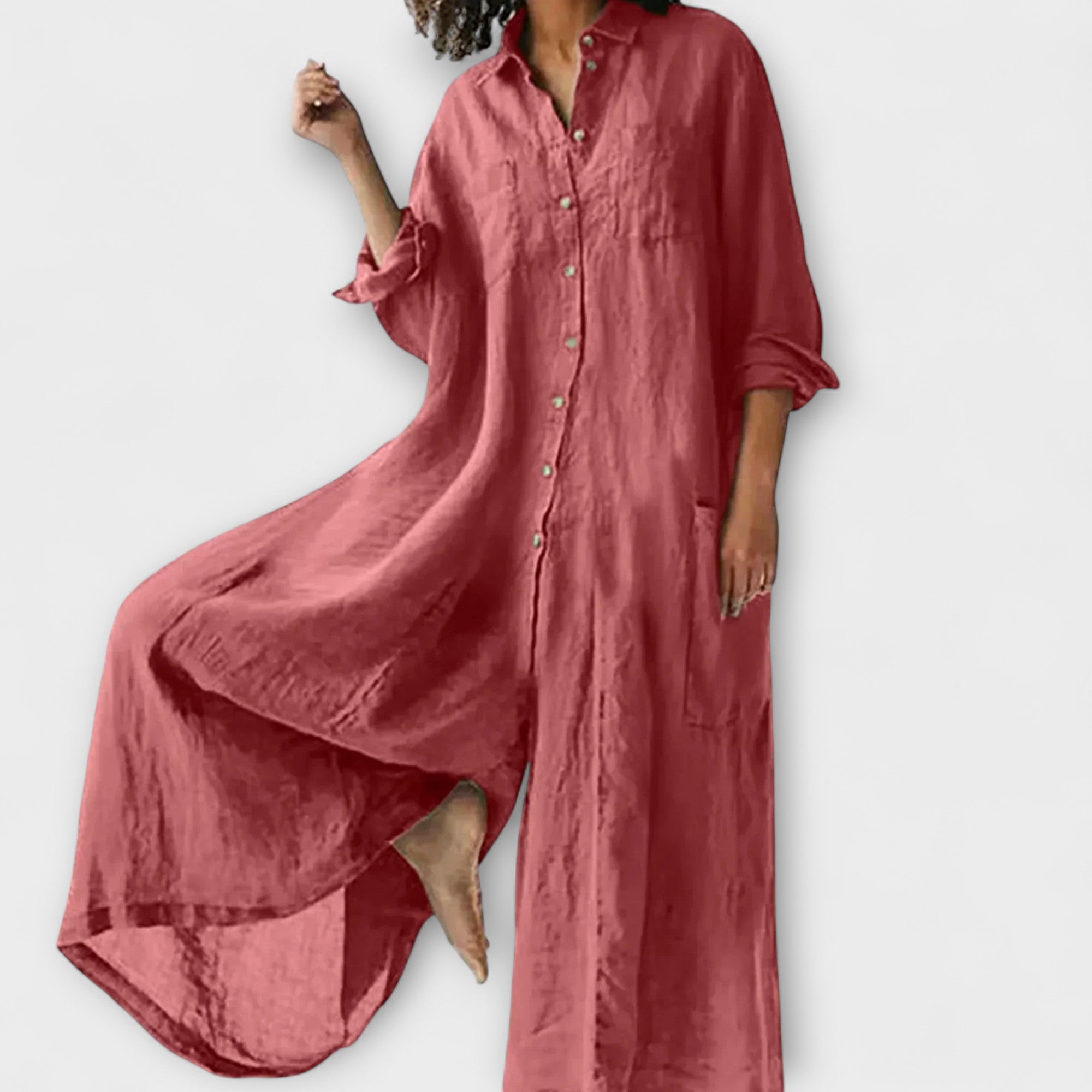 Soreya – Weiter Jumpsuit mit Hemdkragen