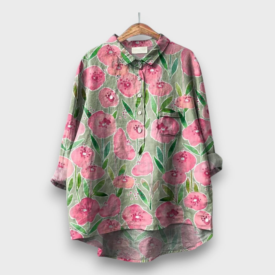 Elyra – Aquarell-Bluse in floraler Leichtigkeit