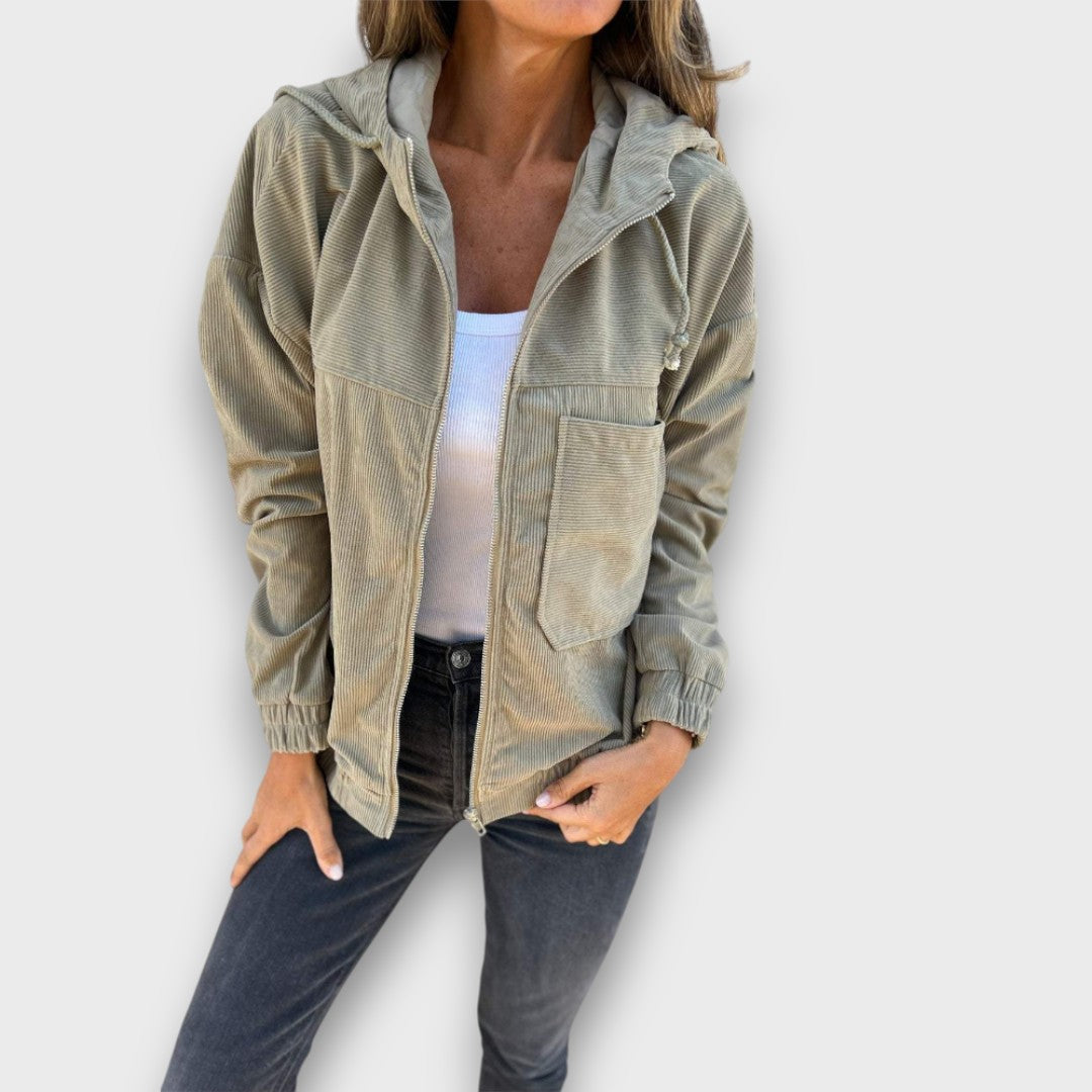 Danna – Cordjacke mit Kapuze und Retro-Charme Emma Fioretti