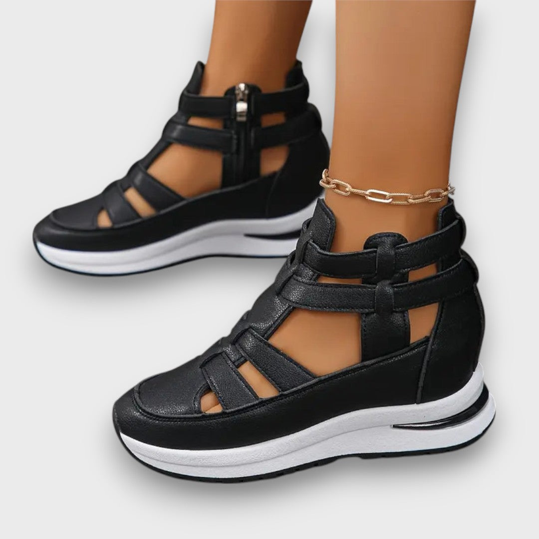 Serel – Orthopädische Aktivsandalen