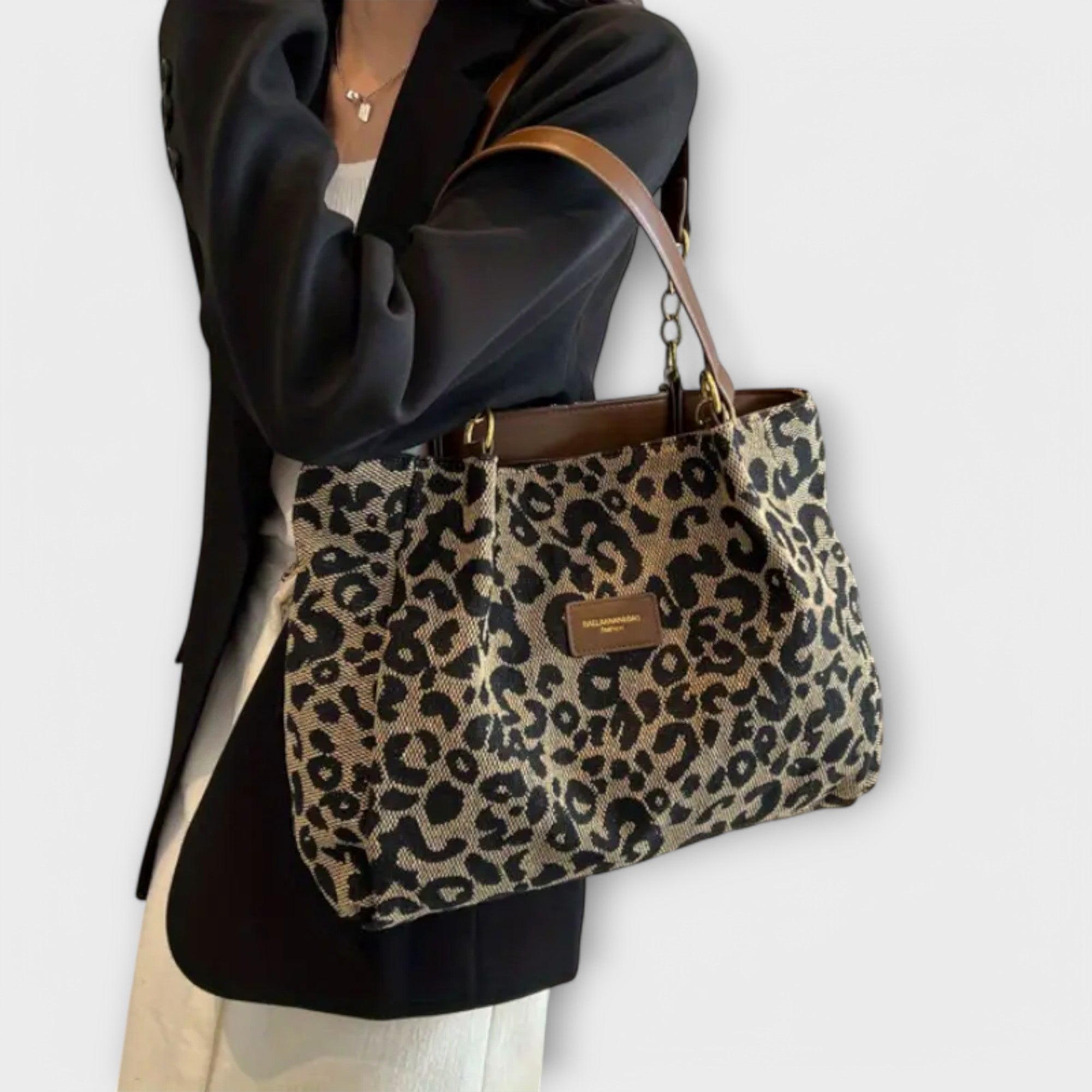 Emma Fioretti – Leopard Canvas Tote Emma Fioretti