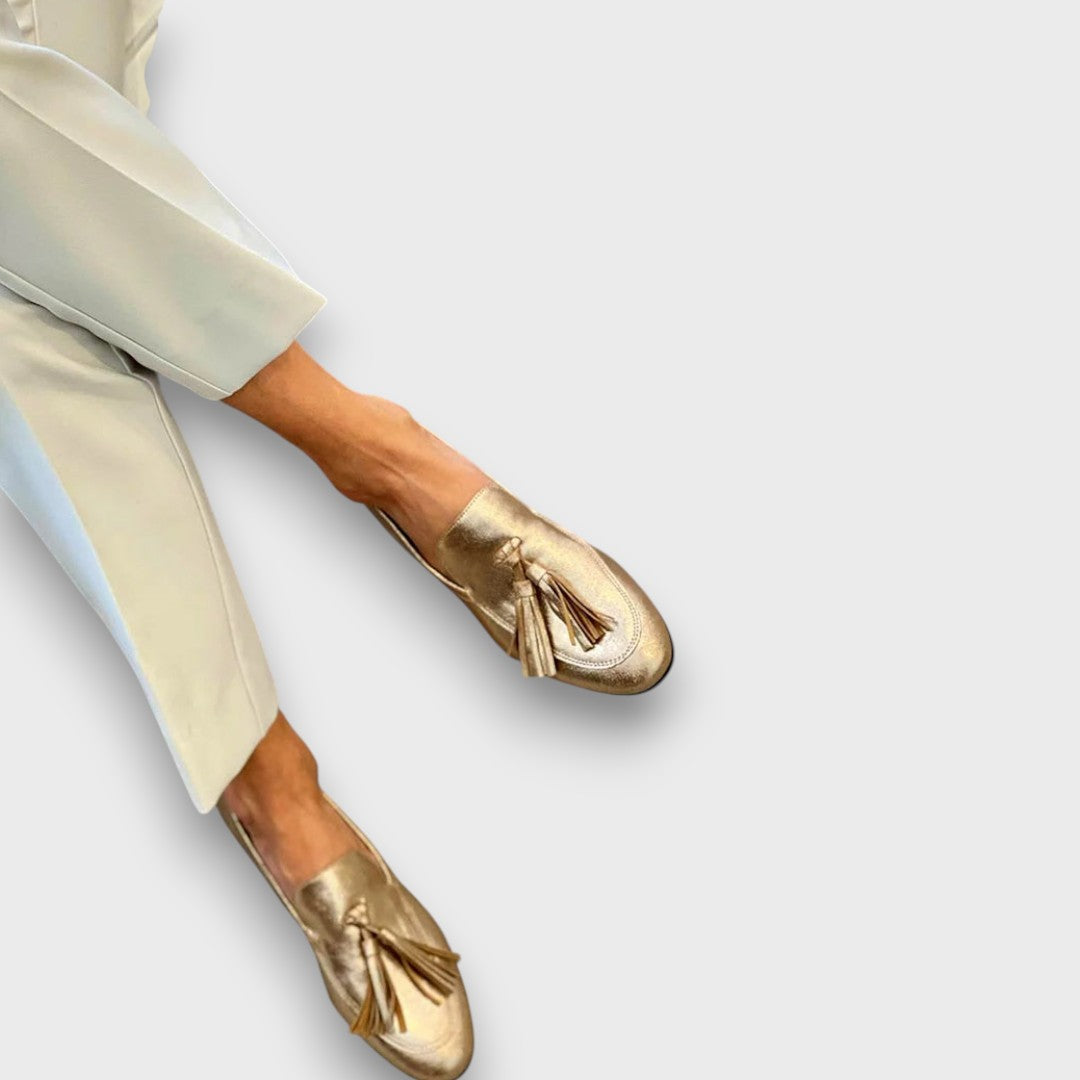 Beatrice – Goldene Loafer mit Glanz - Emma Fioretti