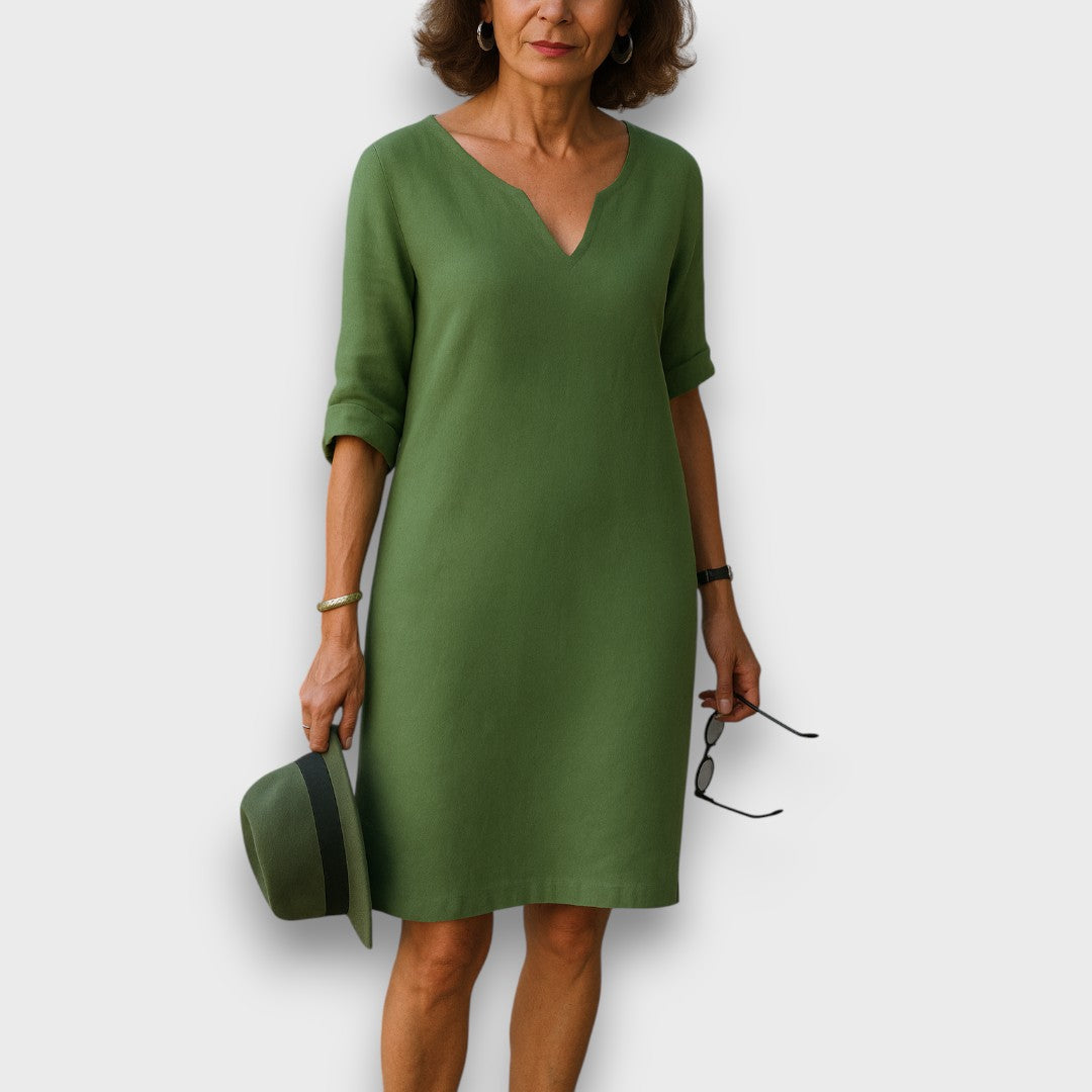 Lisette – Schlichtes Kleid mit V-Ausschnitt Emma Fioretti
