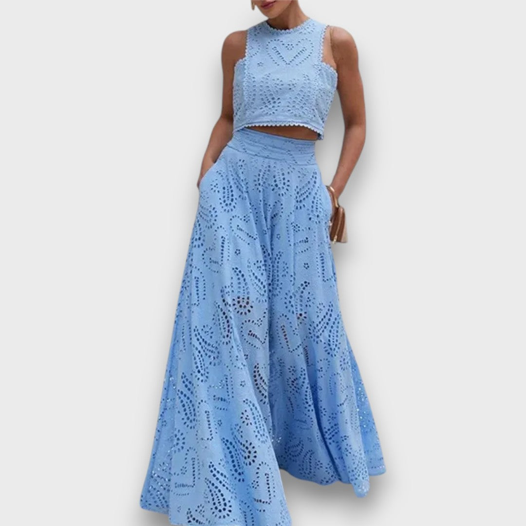 Lorina – Zweiteiler mit Cut-Out-Romantik Emma Fioretti