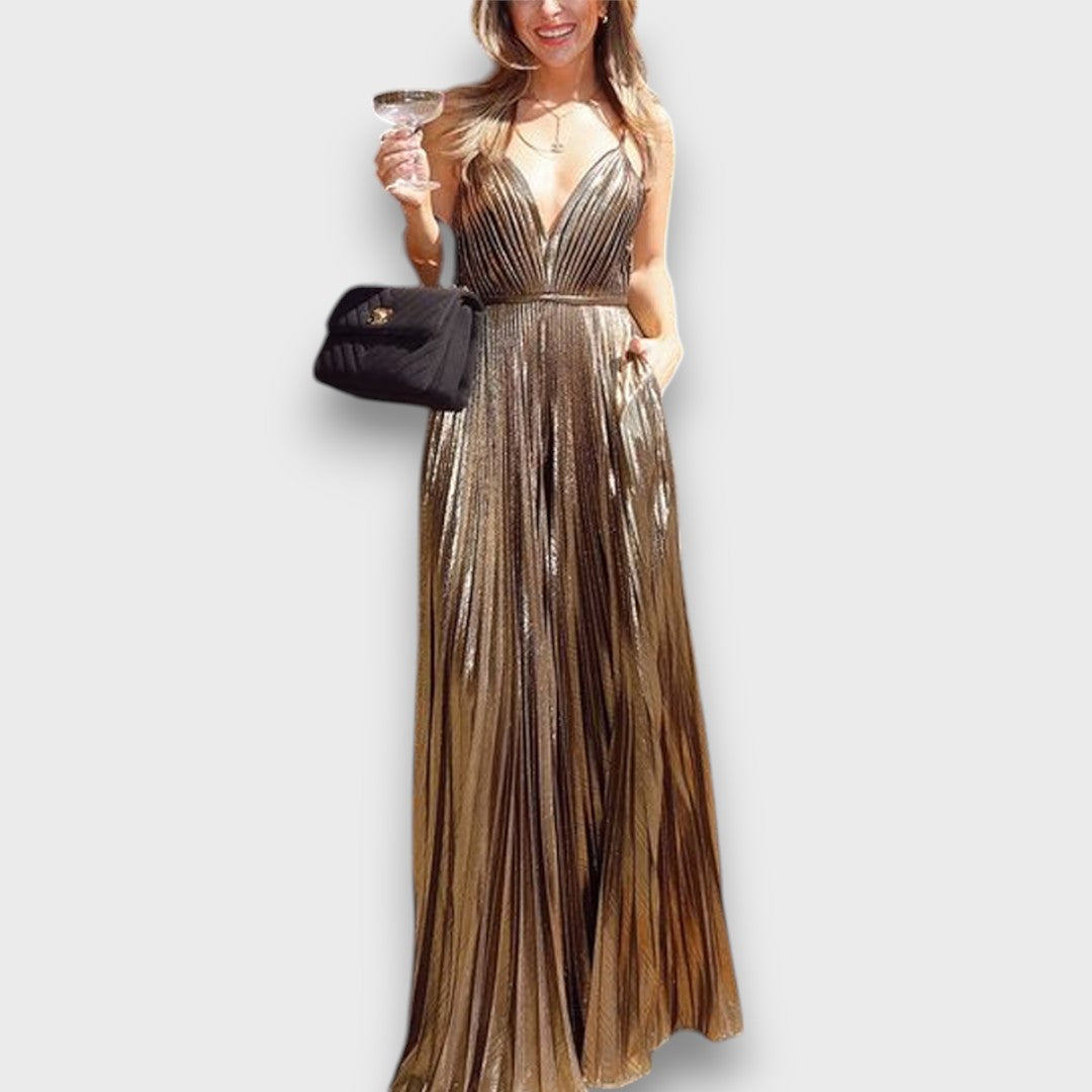 Aurora – Goldenes Plisseekleid mit tiefem Ausschnitt - Emma Fioretti