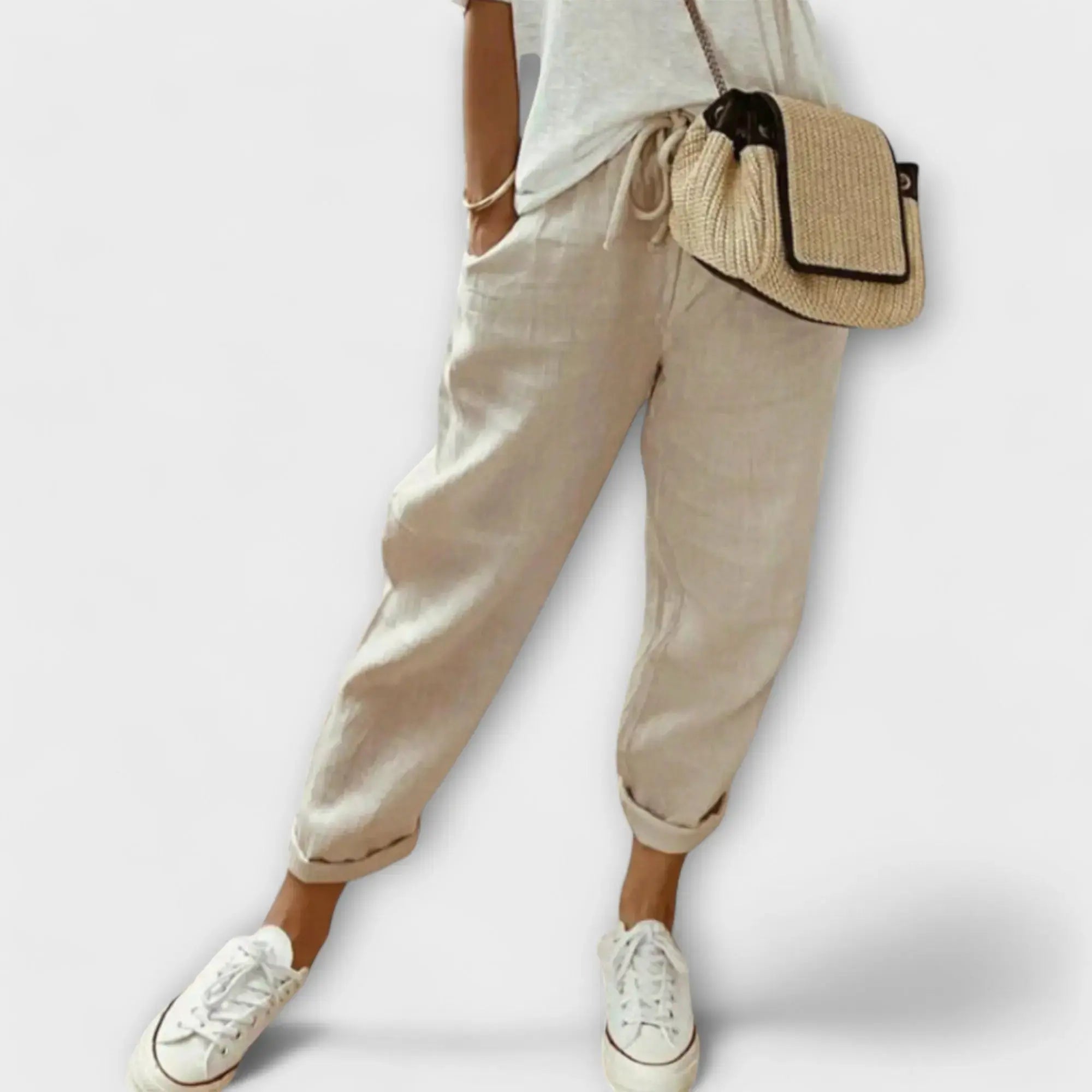 Benia – Luftige Freizeithose mit femininer Silhouette - Emma Fioretti