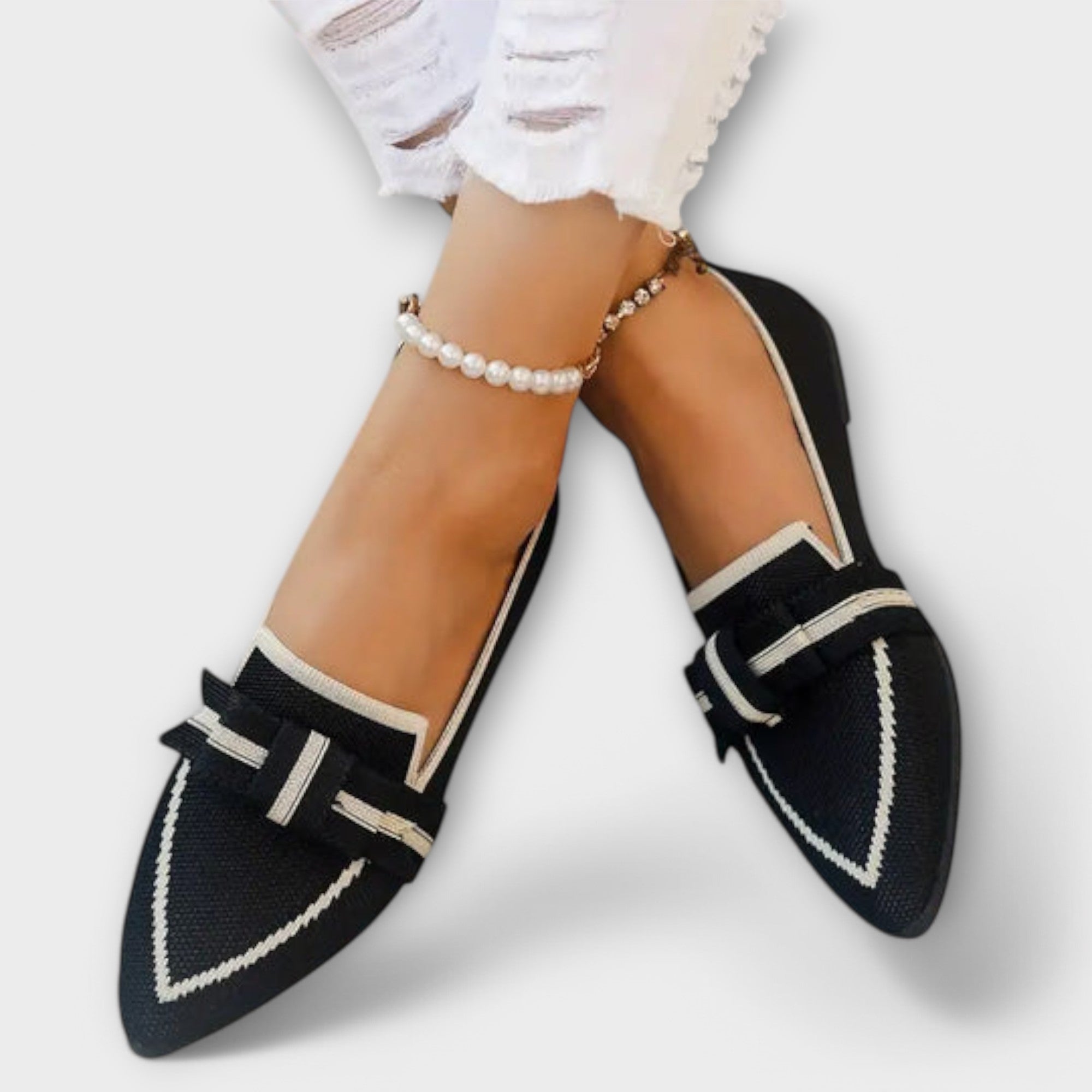 Elanira – Flache Schuhe mit Schleifendetail