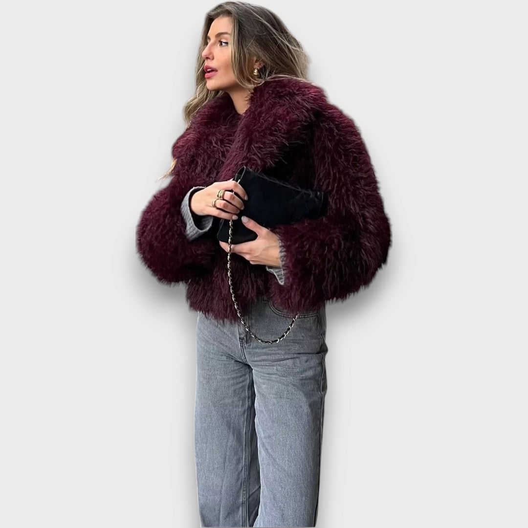 Mile – Luxus-Fake-Fur in tiefem Burgund Emma Fioretti