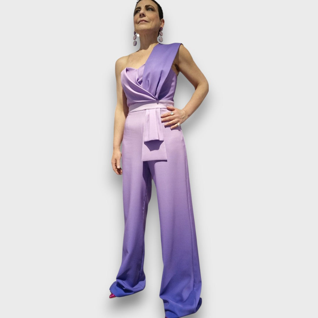 Candia –  Elegantes Jumpsuit mit asymmetrischem Dekolleté Emma Fioretti