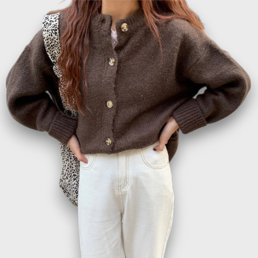 Celore – Warmer Cardigan in Mokka Emma Fioretti
