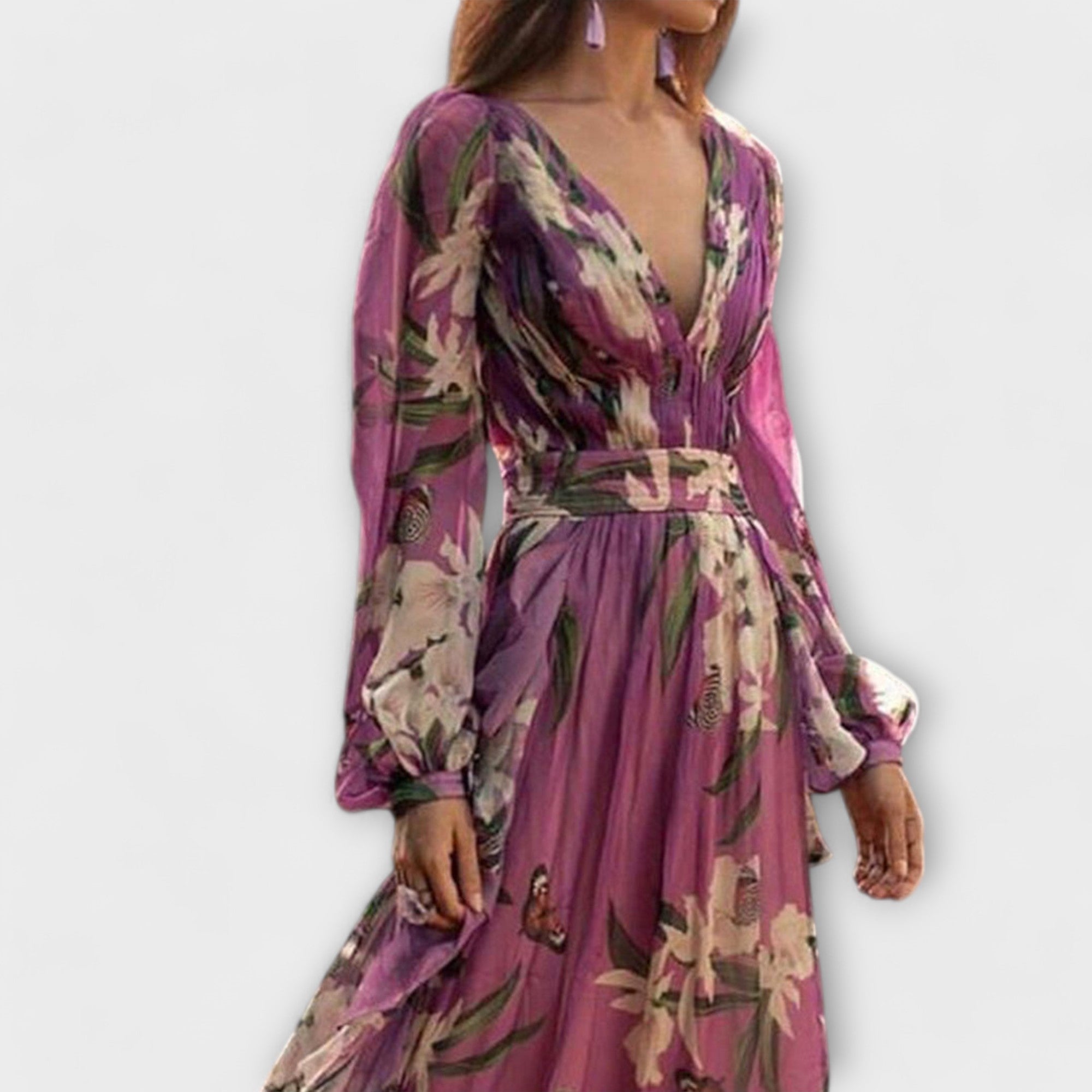 Alissara – Fließendes Kleid mit floraler Noblesse