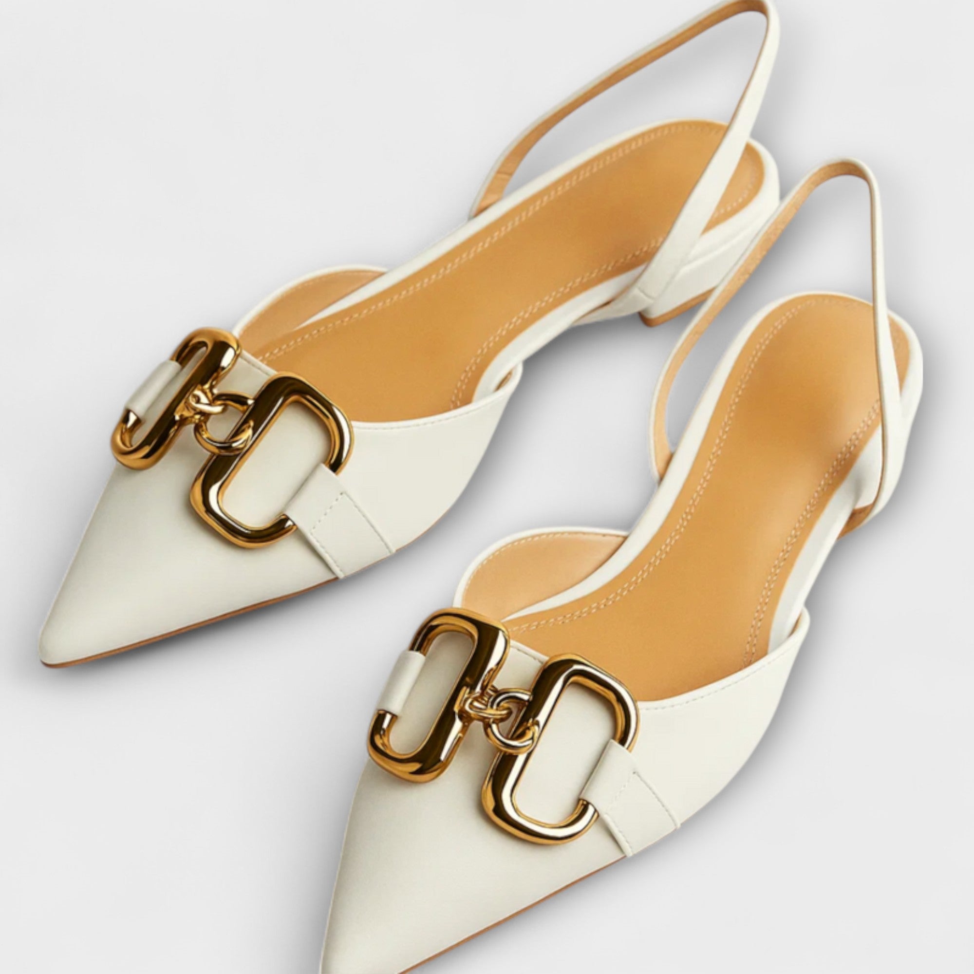 Lorella – Punt-Sandalen mit goldenen Akzenten