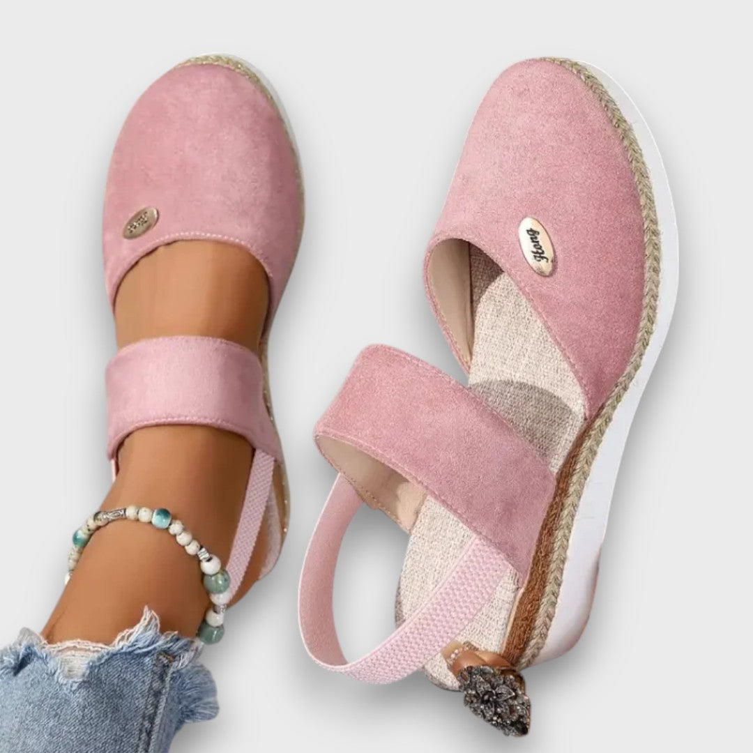 Noreva – Plateau-Sandale mit Komfortdesign