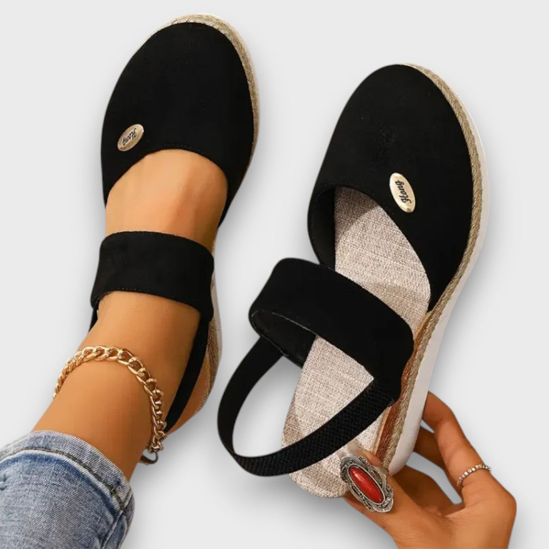 Noreva – Plateau-Sandale mit Komfortdesign