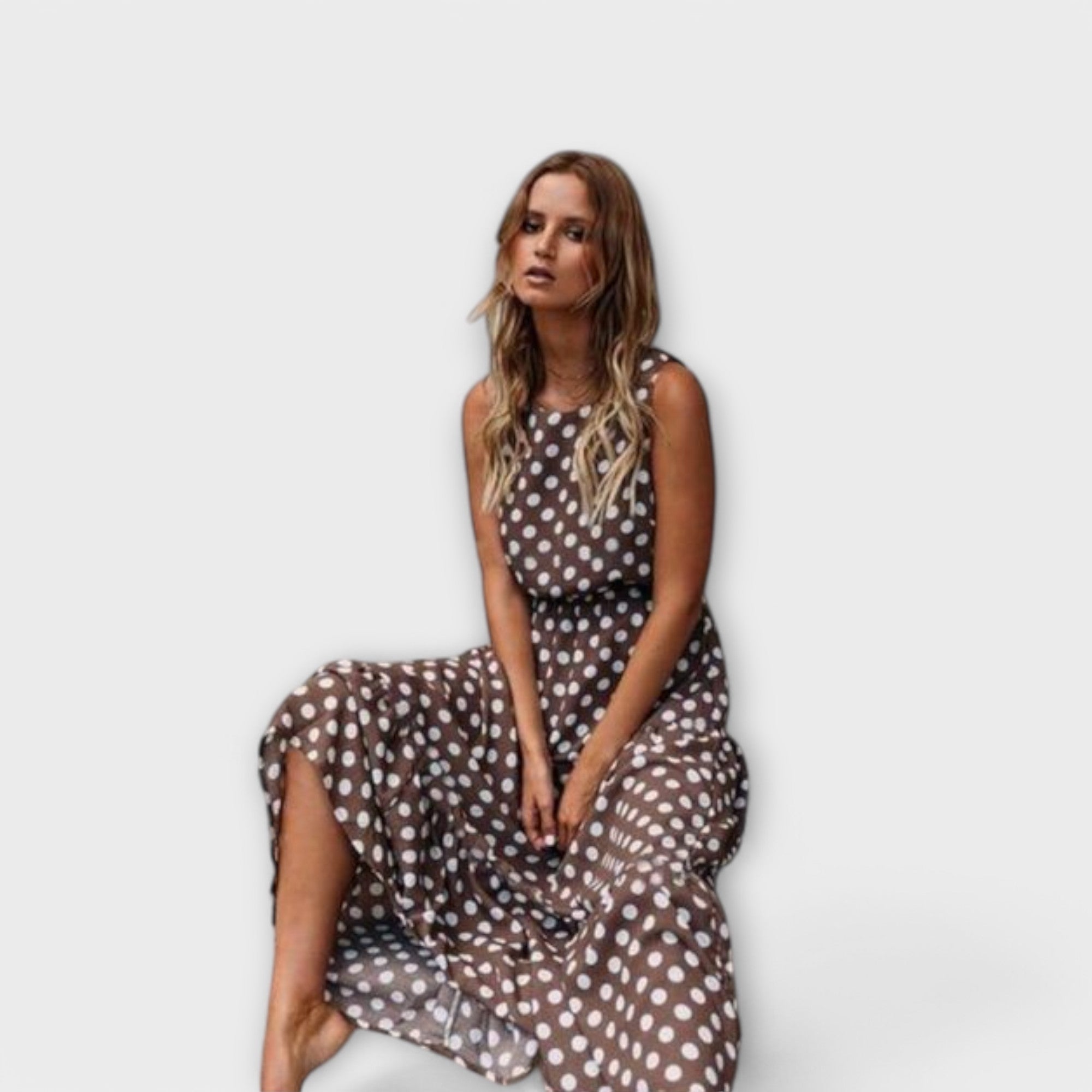 Noelia – Gepunktetes Midikleid im Retro-Stil