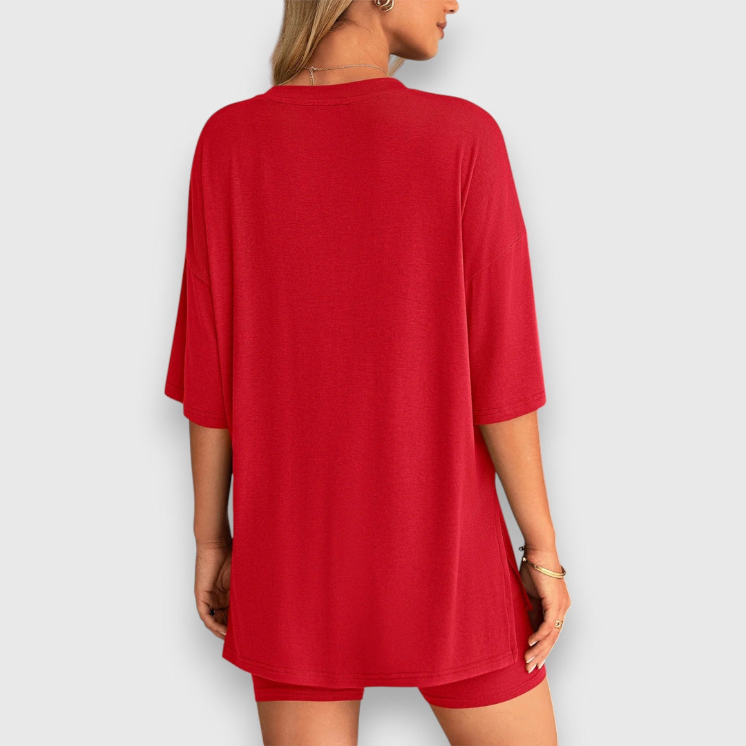 Malia – Lounge-Set aus Oversize-Shirt und Shorts Emma Fioretti