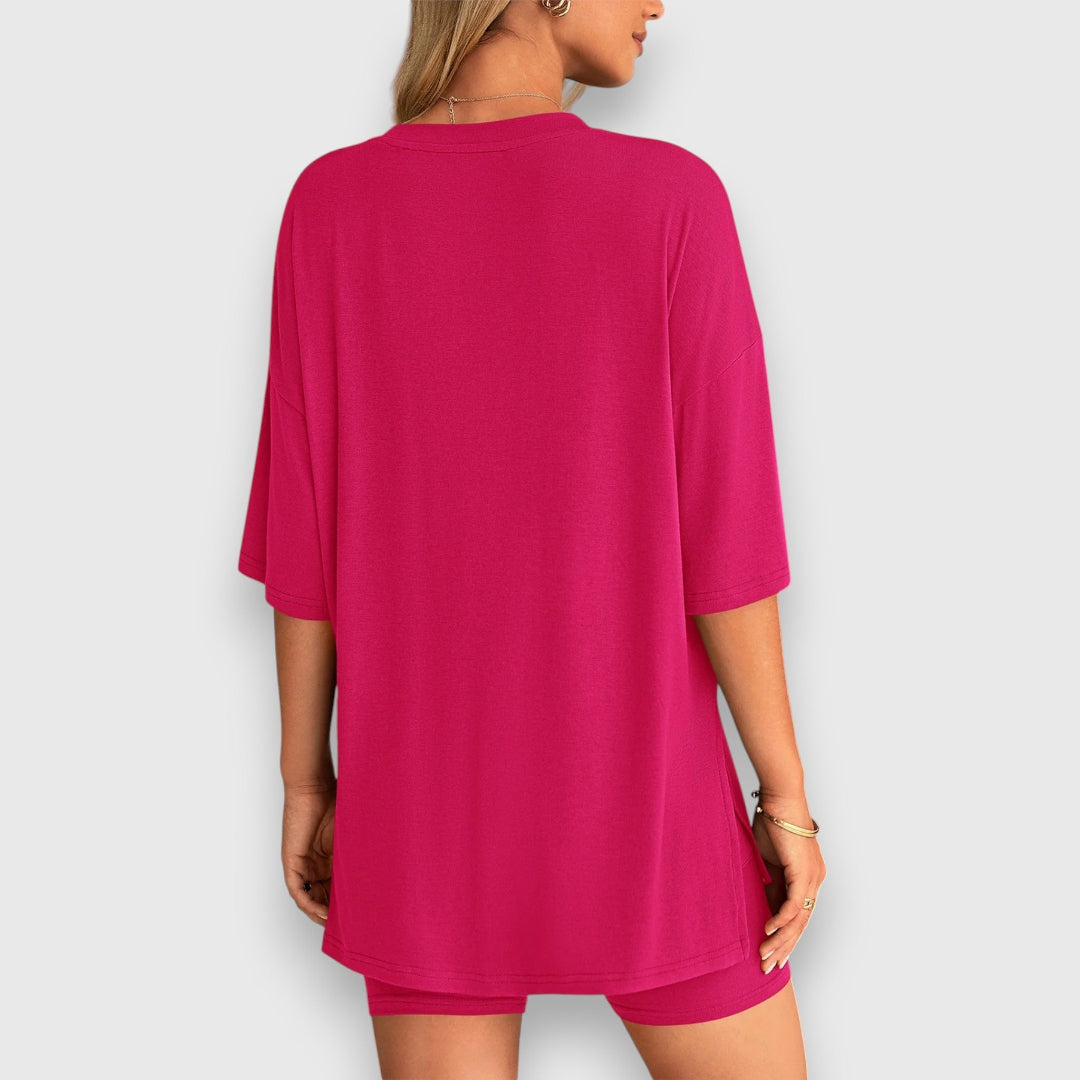 Malia – Lounge-Set aus Oversize-Shirt und Shorts Emma Fioretti